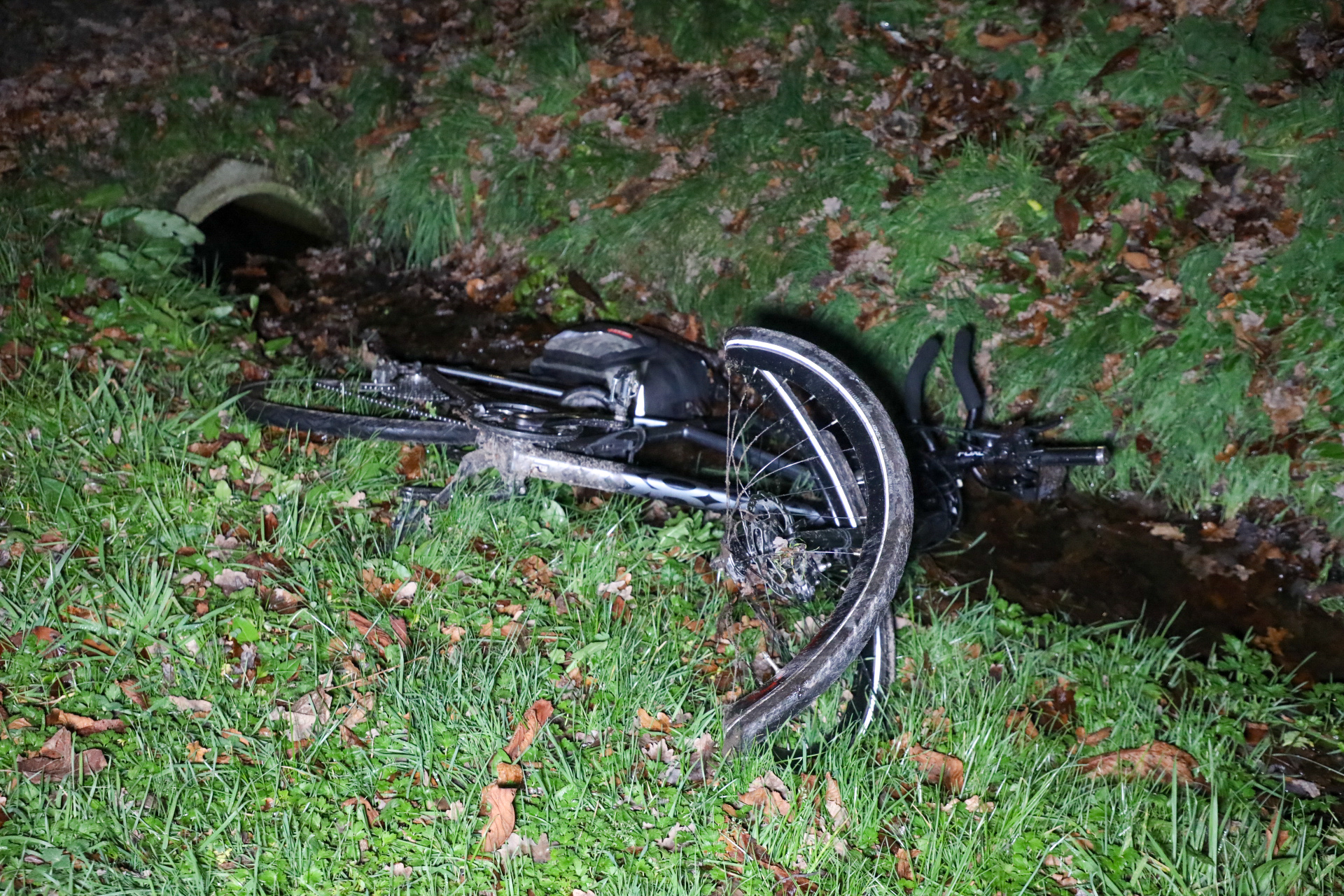 Fietser gewond na botsing met auto