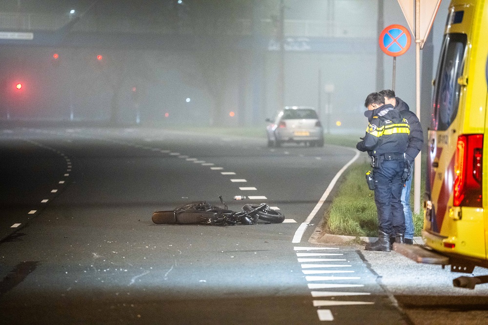 Ernstig ongeval tussen fatbiker en auto in Arnhem