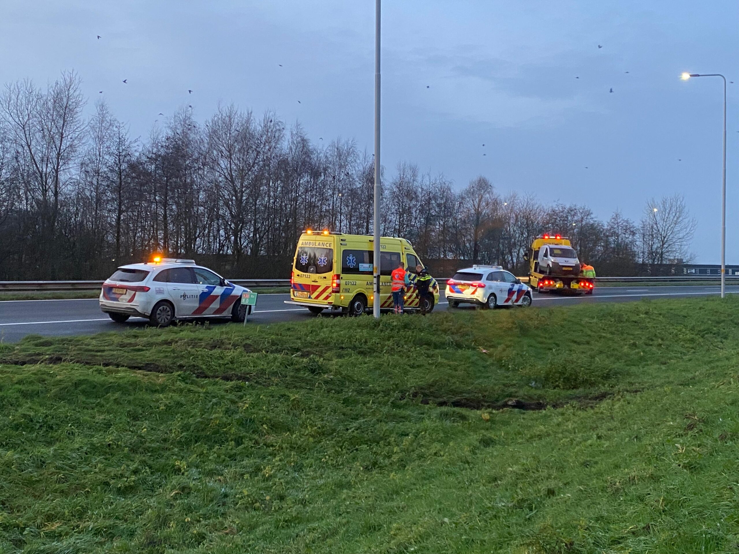 Zeker 25 boetes voor negeren rood kruis na ongeval op snelweg