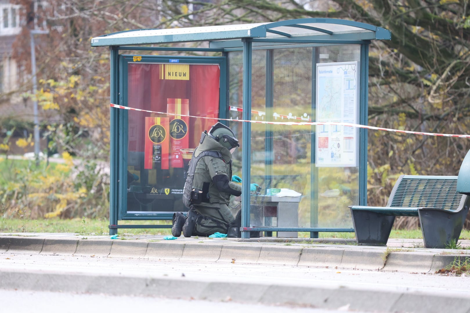 Mogelijk explosief gevonden in bushokje